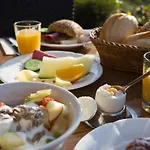 מלון Restaurant Sonnenlay 3*