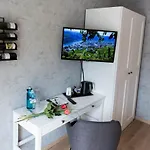 Restaurant Sonnenlay מלון 3*