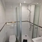 Restaurant Sonnenlay מלון 3*