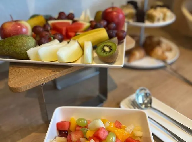 Hotel Restaurant Sonnenlay 3*